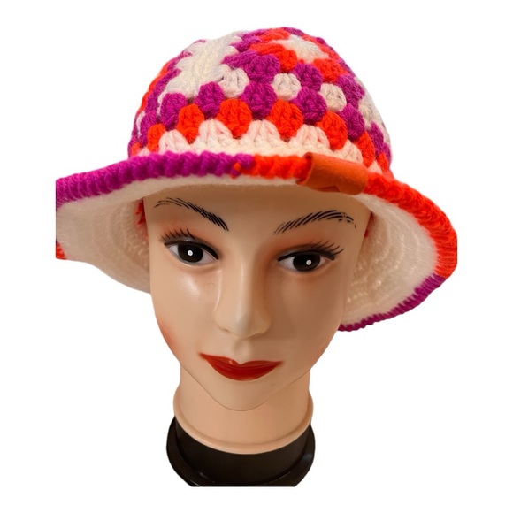 Handmade, Unisex, crochet retro style Bucket Hat - Picture 2 of 4